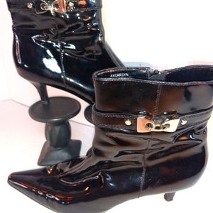 Anne Klein Carsyn boots